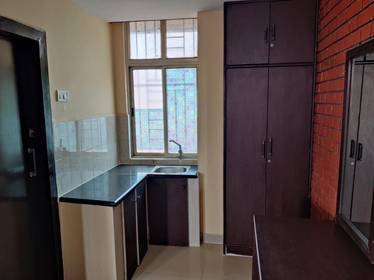 Fernandes Complex Hotel Bangalore Ngoại thất bức ảnh